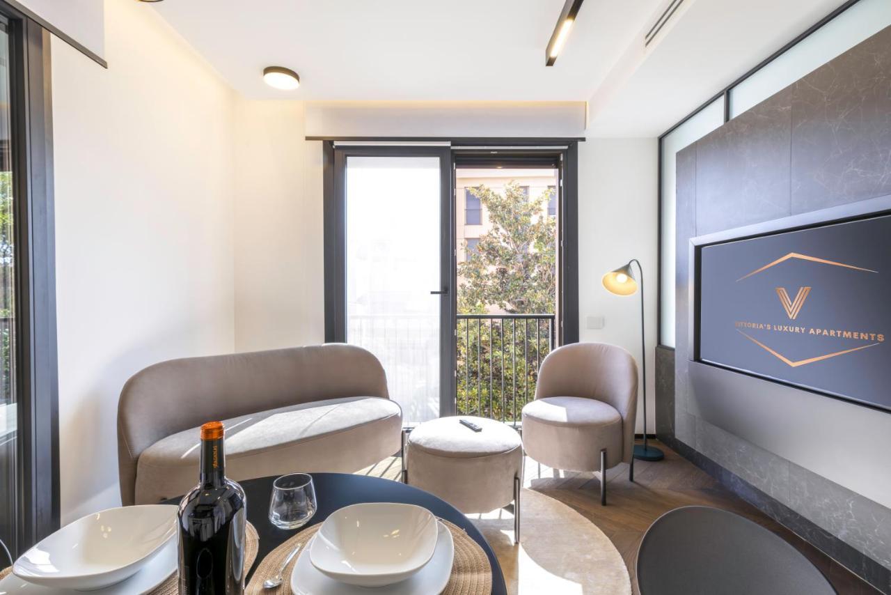 Vittoria'S Luxury Apartment Cagliari Buitenkant foto